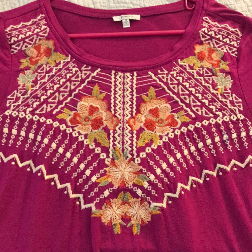 Embroidered tee. - Picture 2 of 2